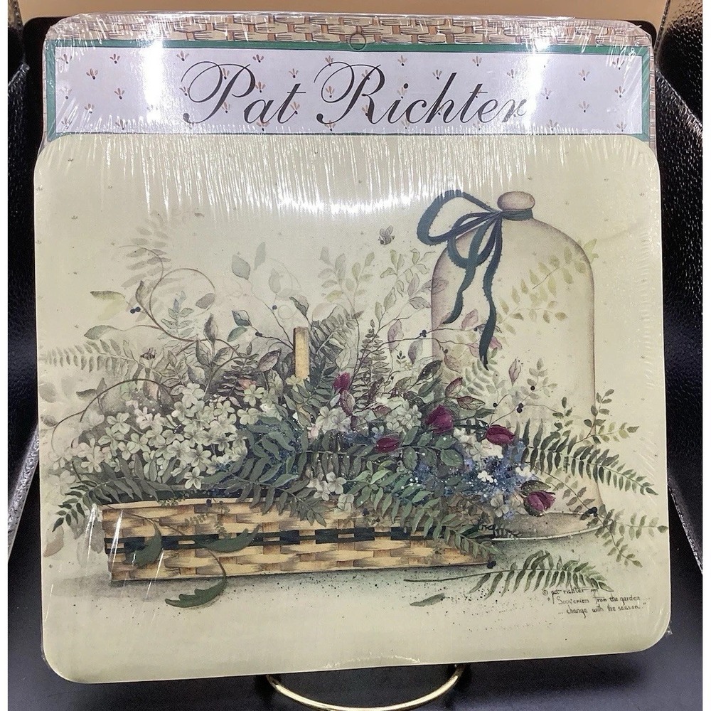 New In Pkg Vintage Pat Richter 2001 Mouse Pad "Souvenirs From The Garden"